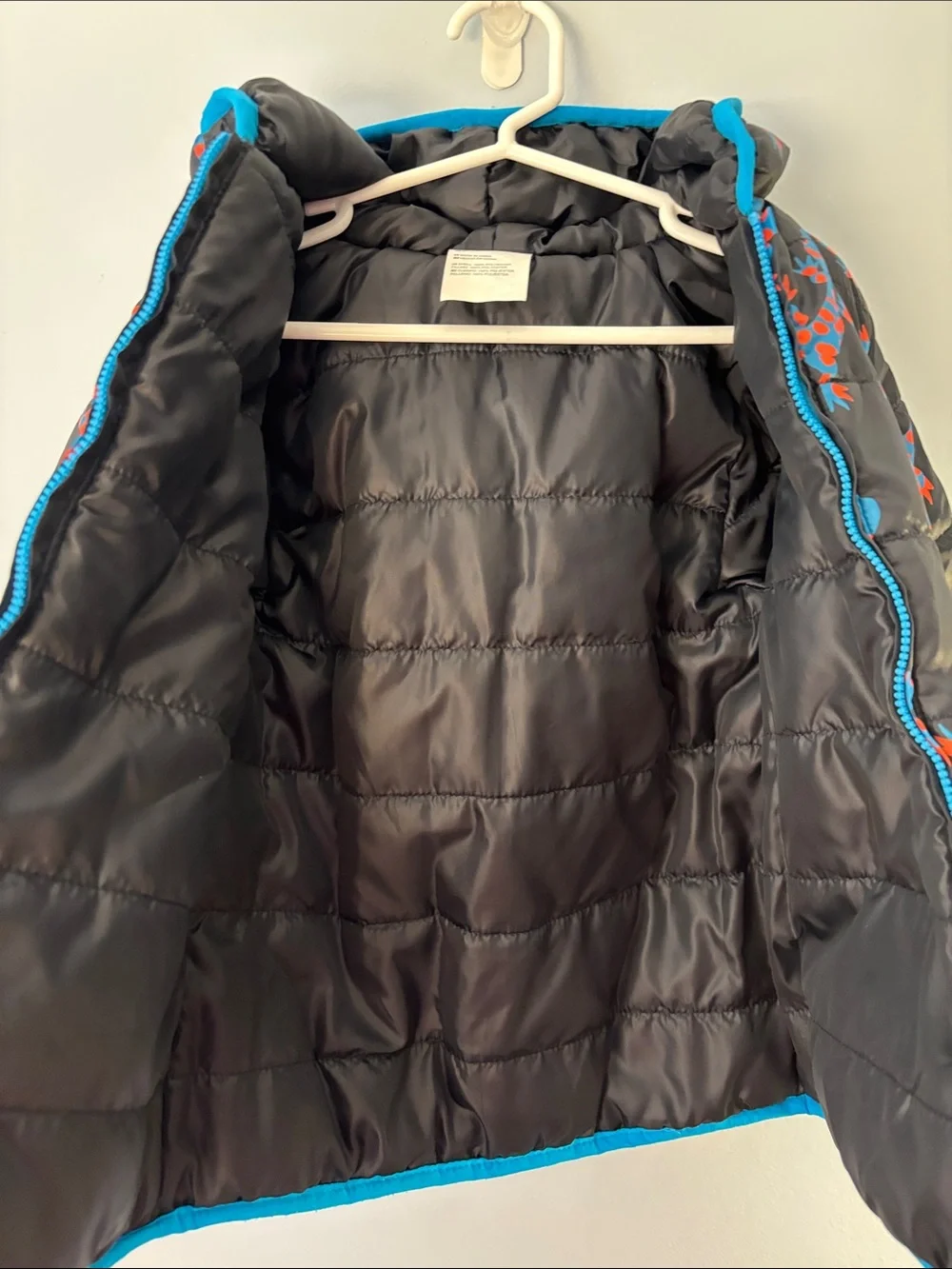 Epic Threads Black Puffer Jacket with Blue & Red Lizard Print